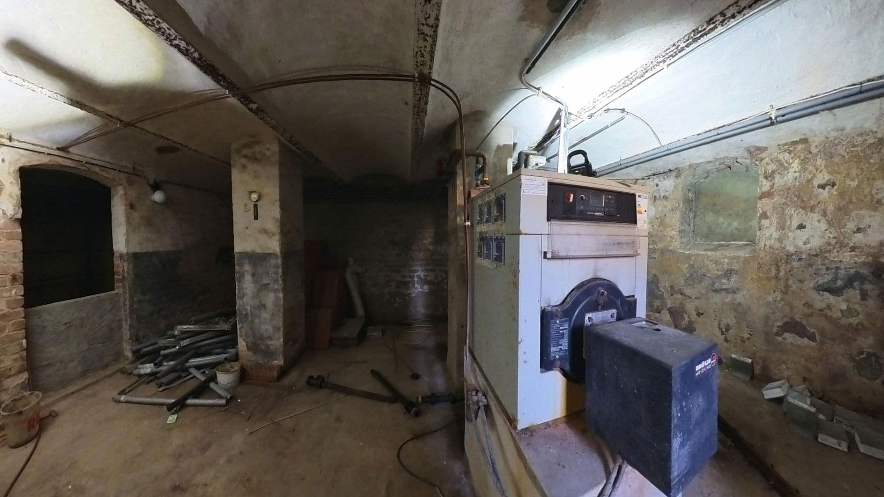 Predaj domu 360 m², pozemek 1.218 m², Poststr.10, Siedenbollentin, Meklenbursko-Predpomoransko Predaj domu 360 m², pozemek 1.218 m², Poststr.10, Siedenbollentin, Meklenbursko-Predpomoransko