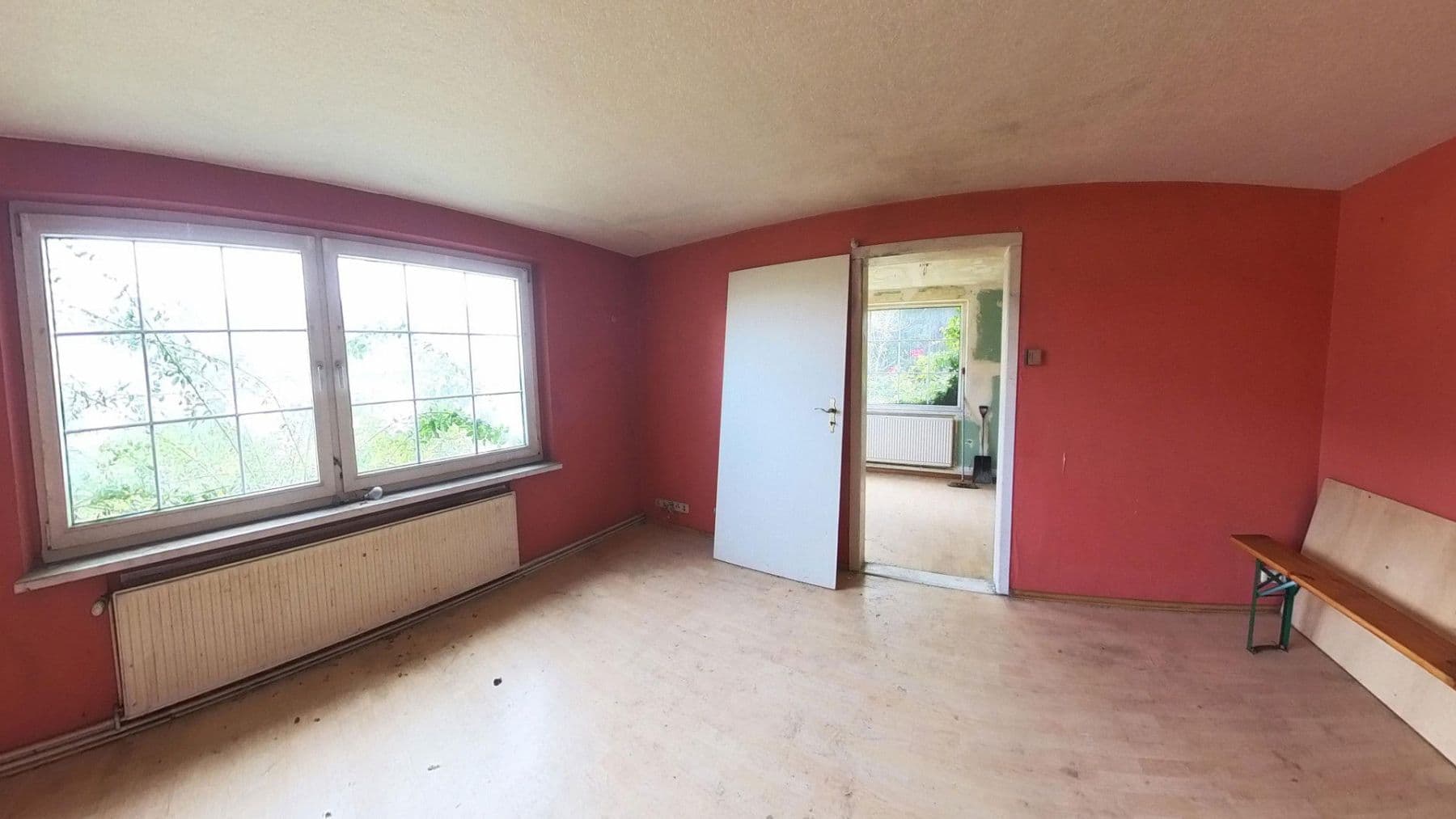 Predaj domu 360 m², pozemek 1.218 m², Poststr.10, Siedenbollentin, Meklenbursko-Predpomoransko Predaj domu 360 m², pozemek 1.218 m², Poststr.10, Siedenbollentin, Meklenbursko-Predpomoransko