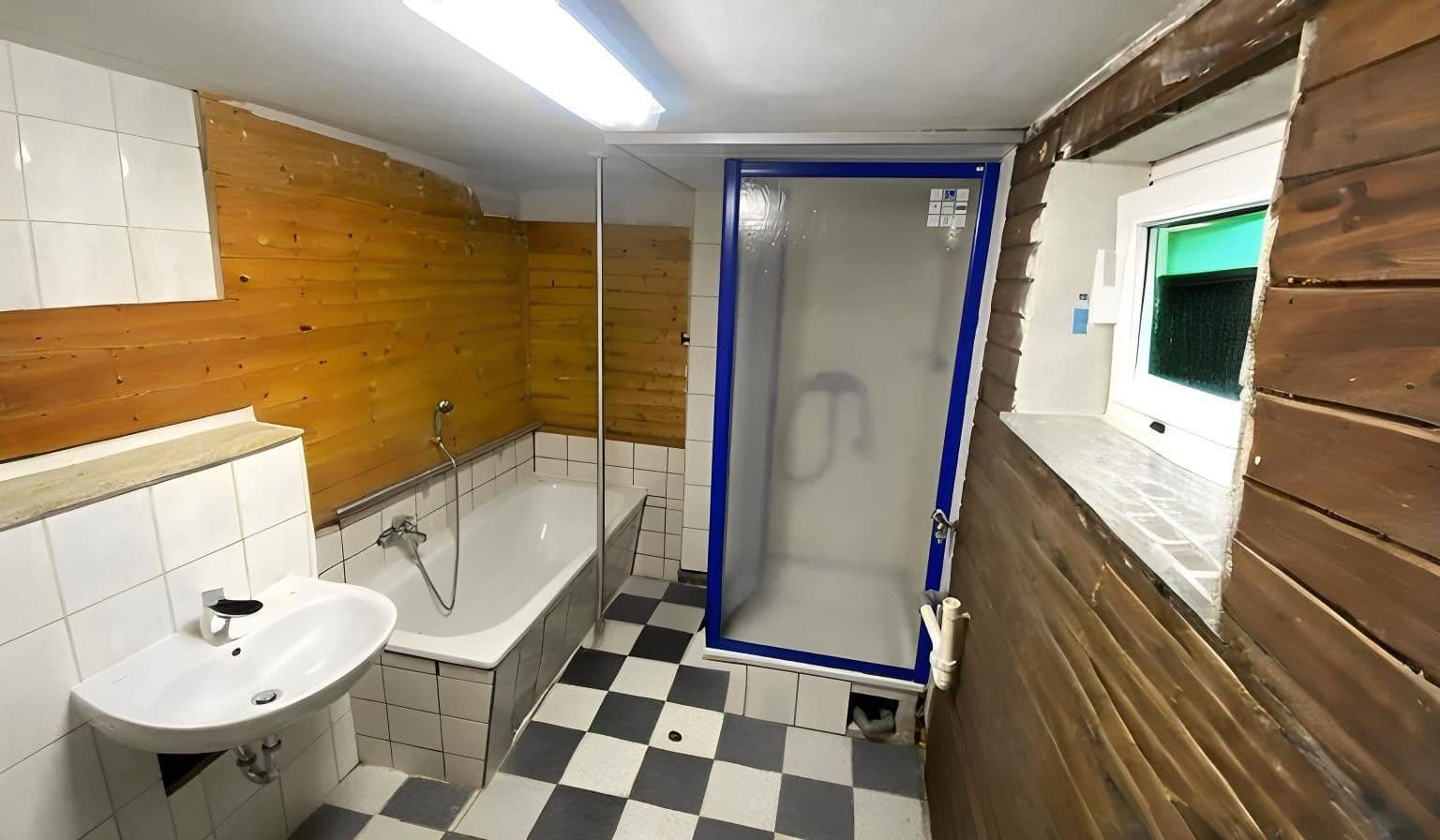 Predaj domu 114 m², pozemek 1.470 m², Radeberg, Sasko Predaj domu 114 m², pozemek 1.470 m², Radeberg, Sasko