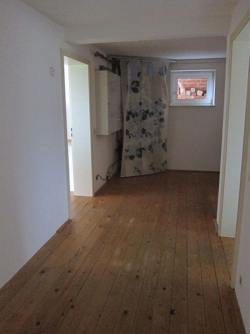 Prenájom bytu 1-izbový 67 m², Barsinghausen, Dolné Sasko Prenájom bytu 1-izbový 67 m², Barsinghausen, Dolné Sasko
