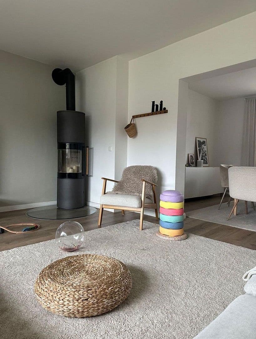 Predaj domu 106 m², pozemek 617 m², Walsrode, Dolné Sasko Predaj domu 106 m², pozemek 617 m², Walsrode, Dolné Sasko