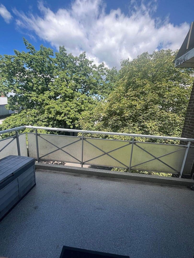 Prenájom bytu 4-izbový 92 m², Schenefeld, Šlezvicko-Holštajnsko Prenájom bytu 4-izbový 92 m², Schenefeld, Šlezvicko-Holštajnsko