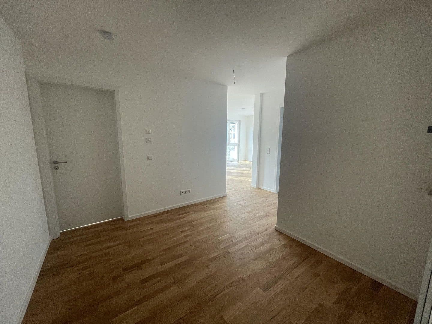 Prenájom bytu 3-izbový 83 m², Blankenfelde-Mahlow, Brandenbursko Prenájom bytu 3-izbový 83 m², Blankenfelde-Mahlow, Brandenbursko