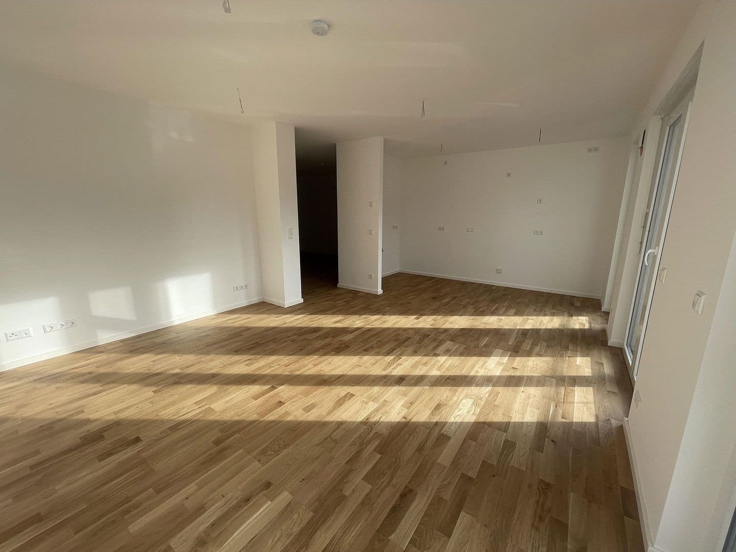 Prenájom bytu 3-izbový 83 m², Blankenfelde-Mahlow, Brandenbursko Prenájom bytu 3-izbový 83 m², Blankenfelde-Mahlow, Brandenbursko