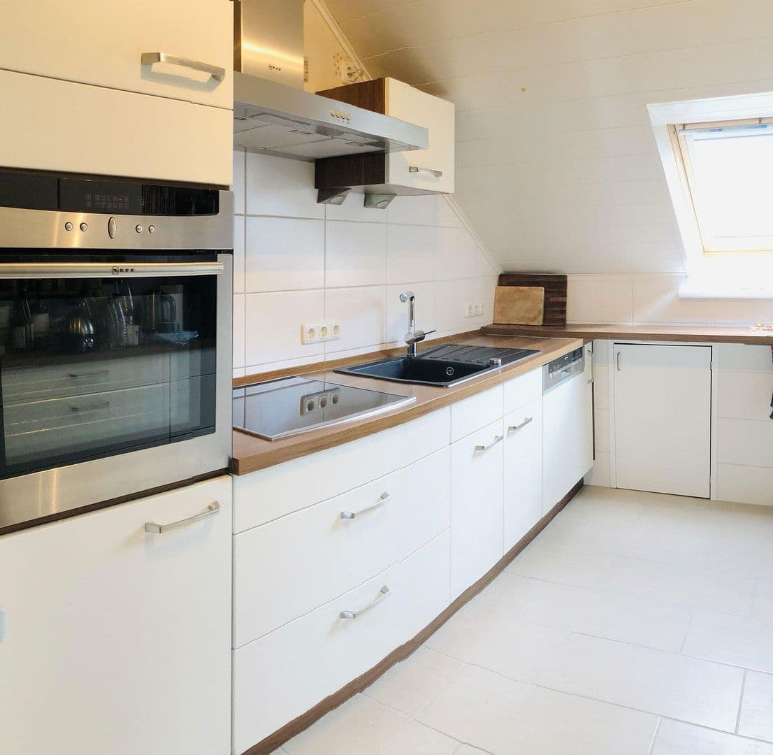 Predaj domu 406 m², pozemek 799 m², Heilberscheid, Porýnie-Falcko Predaj domu 406 m², pozemek 799 m², Heilberscheid, Porýnie-Falcko