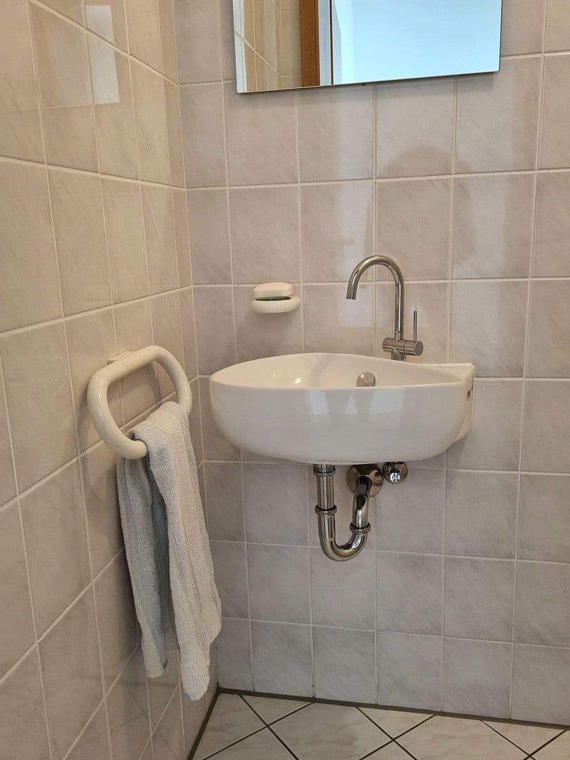 Prenájom bytu 3-izbový 119 m², Bochum, Severné Porýnie - Westfálsko Prenájom bytu 3-izbový 119 m², Bochum, Severné Porýnie - Westfálsko