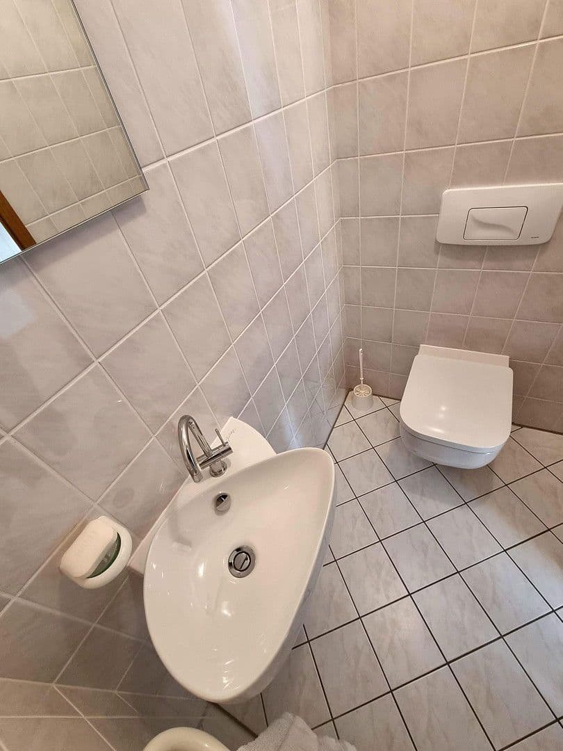 Prenájom bytu 3-izbový 119 m², Bochum, Severné Porýnie - Westfálsko Prenájom bytu 3-izbový 119 m², Bochum, Severné Porýnie - Westfálsko