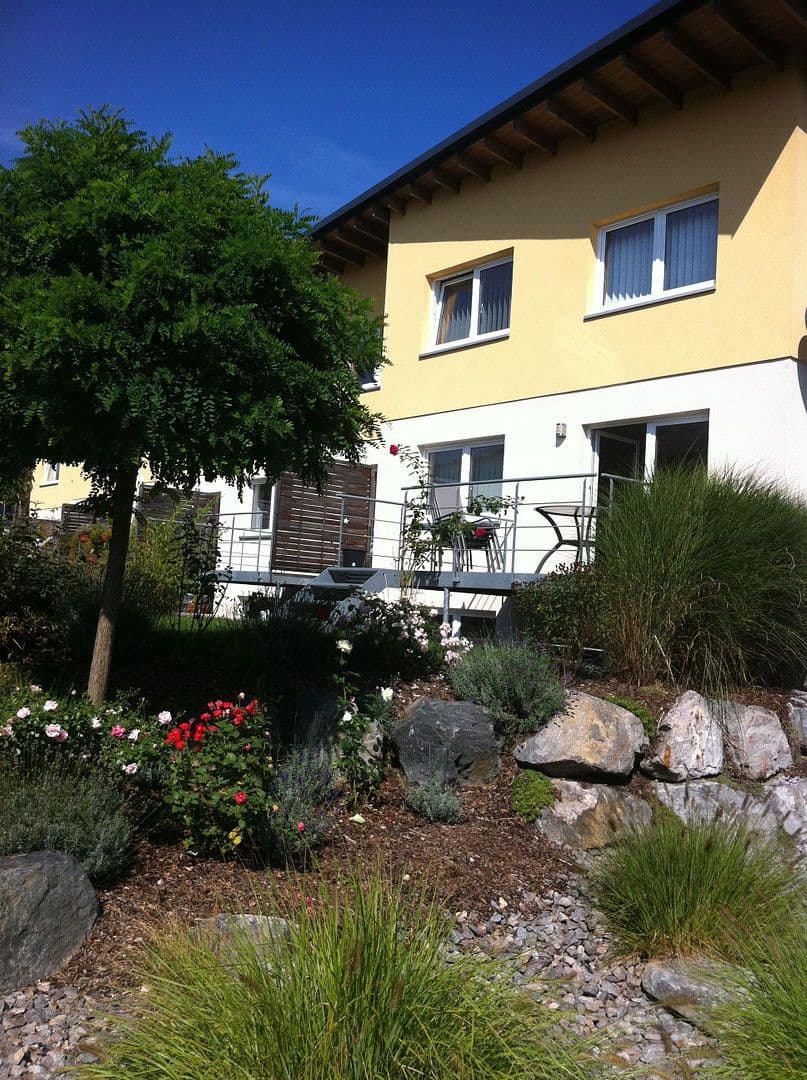 Prenájom domu 150 m², pozemek 180 m², Stockach, Bádensko-Wurttembersko Prenájom domu 150 m², pozemek 180 m², Stockach, Bádensko-Wurttembersko