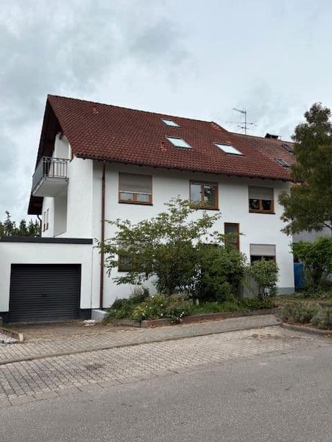 Prenájom bytu 3-izbový 85 m², Landau, Porýnie-Falcko Prenájom bytu 3-izbový 85 m², Landau, Porýnie-Falcko