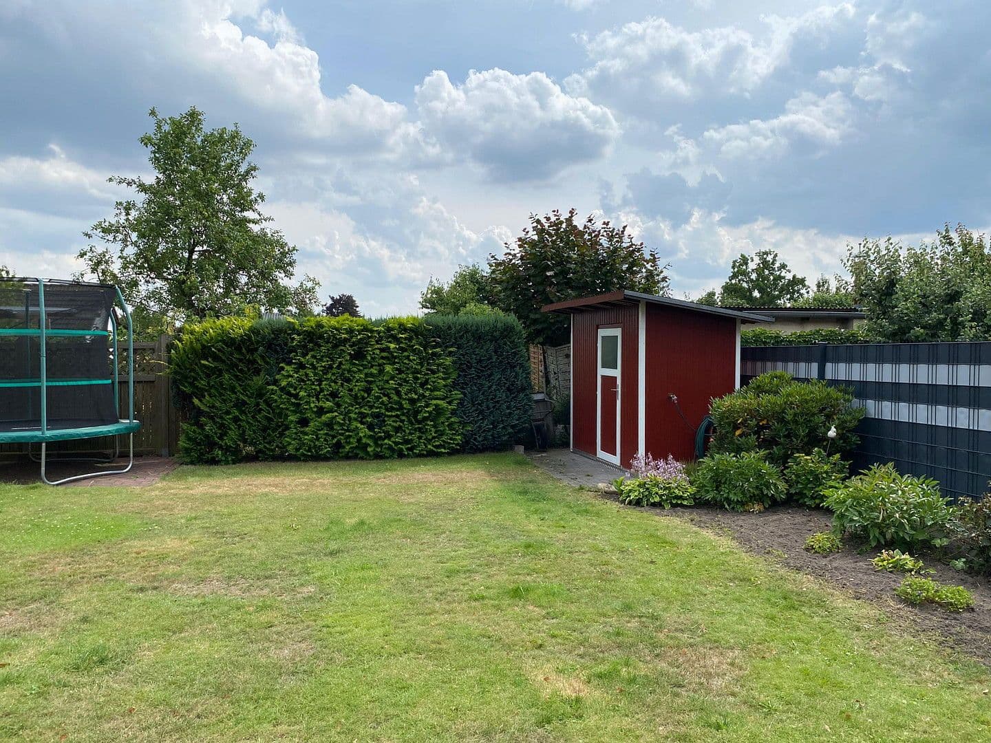 Predaj domu 142 m², pozemek 340 m², Hannover, Dolné Sasko Predaj domu 142 m², pozemek 340 m², Hannover, Dolné Sasko