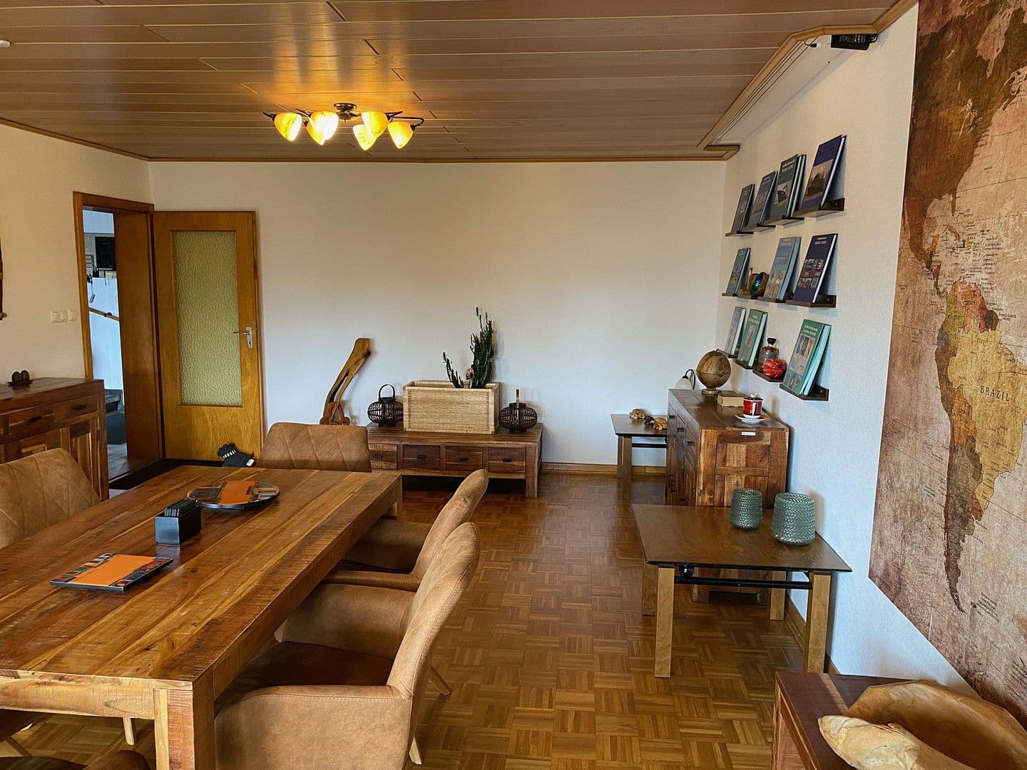 Predaj domu 142 m², pozemek 340 m², Hannover, Dolné Sasko Predaj domu 142 m², pozemek 340 m², Hannover, Dolné Sasko