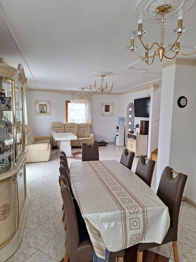 Predaj domu 110 m², pozemek 383 m², Winkeläckerstraße 14, Wien,Floridsdorf, Viedeň Predaj domu 110 m², pozemek 383 m², Winkeläckerstraße 14, Wien,Floridsdorf, Viedeň