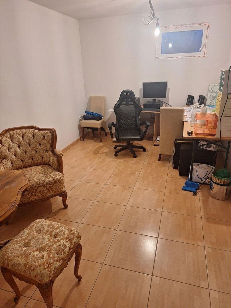 Predaj domu 110 m², pozemek 383 m², Winkeläckerstraße 14, Wien,Floridsdorf, Viedeň Predaj domu 110 m², pozemek 383 m², Winkeläckerstraße 14, Wien,Floridsdorf, Viedeň