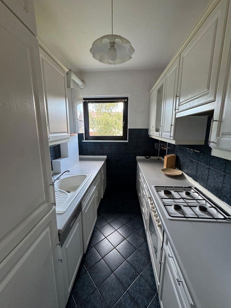 Prenájom bytu 1-izbový 30 m², Klamannstr., Berlin, Berlín Prenájom bytu 1-izbový 30 m², Klamannstr., Berlin, Berlín