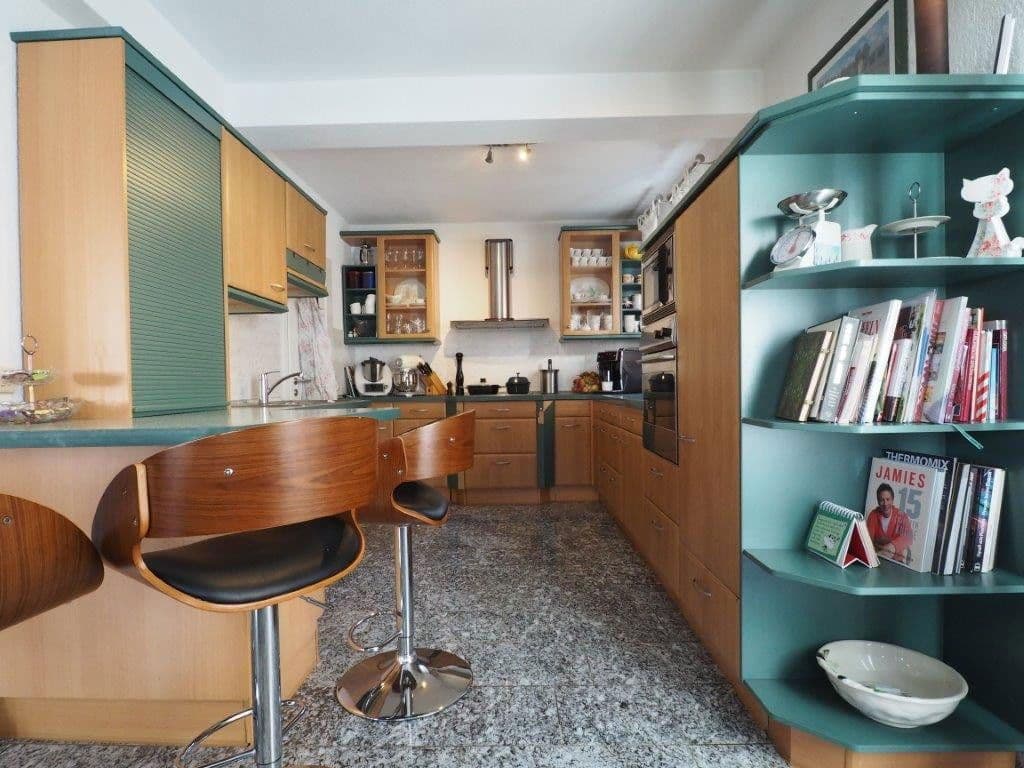 Predaj domu 386 m², pozemek 473 m², Niefern-Öschelbronn, Bádensko-Wurttembersko Predaj domu 386 m², pozemek 473 m², Niefern-Öschelbronn, Bádensko-Wurttembersko