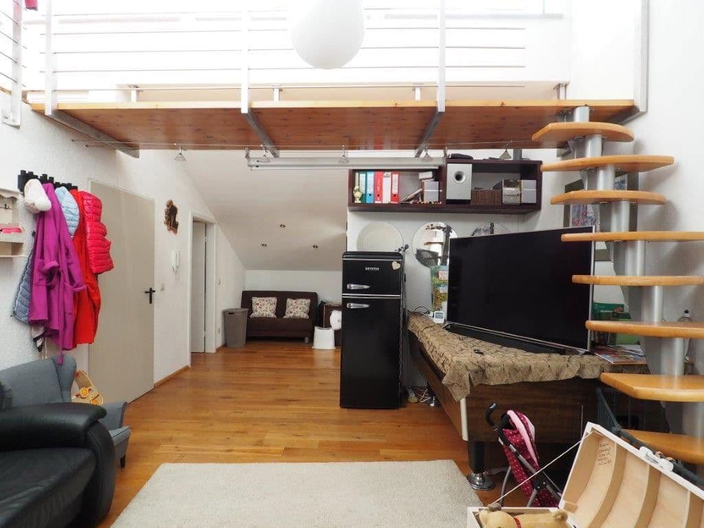 Predaj domu 386 m², pozemek 473 m², Niefern-Öschelbronn, Bádensko-Wurttembersko Predaj domu 386 m², pozemek 473 m², Niefern-Öschelbronn, Bádensko-Wurttembersko