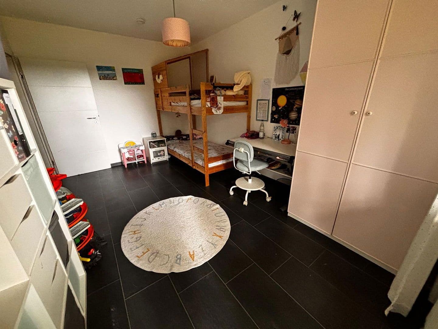 Predaj bytu 4-izbový 100 m², Allinger Straße 149, Puchheim, Bavorsko Predaj bytu 4-izbový 100 m², Allinger Straße 149, Puchheim, Bavorsko