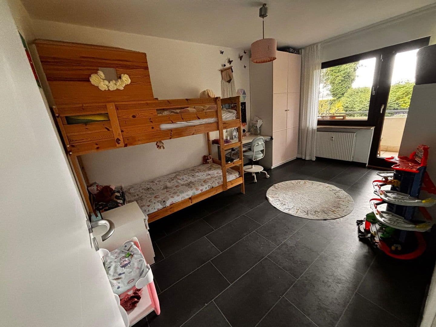 Predaj bytu 4-izbový 100 m², Allinger Straße 149, Puchheim, Bavorsko Predaj bytu 4-izbový 100 m², Allinger Straße 149, Puchheim, Bavorsko