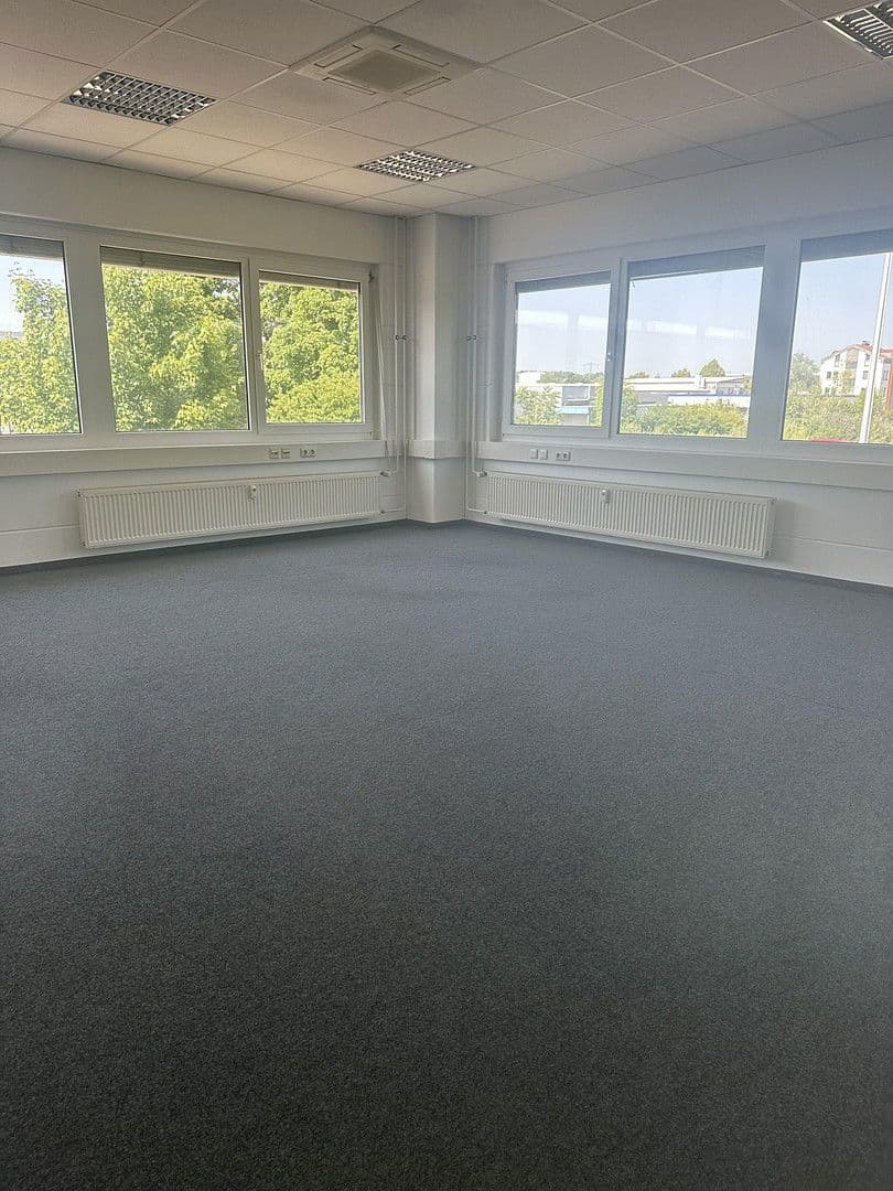 Prenájom kancelárie 270 m², Augsburg, Bavorsko Prenájom kancelárie 270 m², Augsburg, Bavorsko