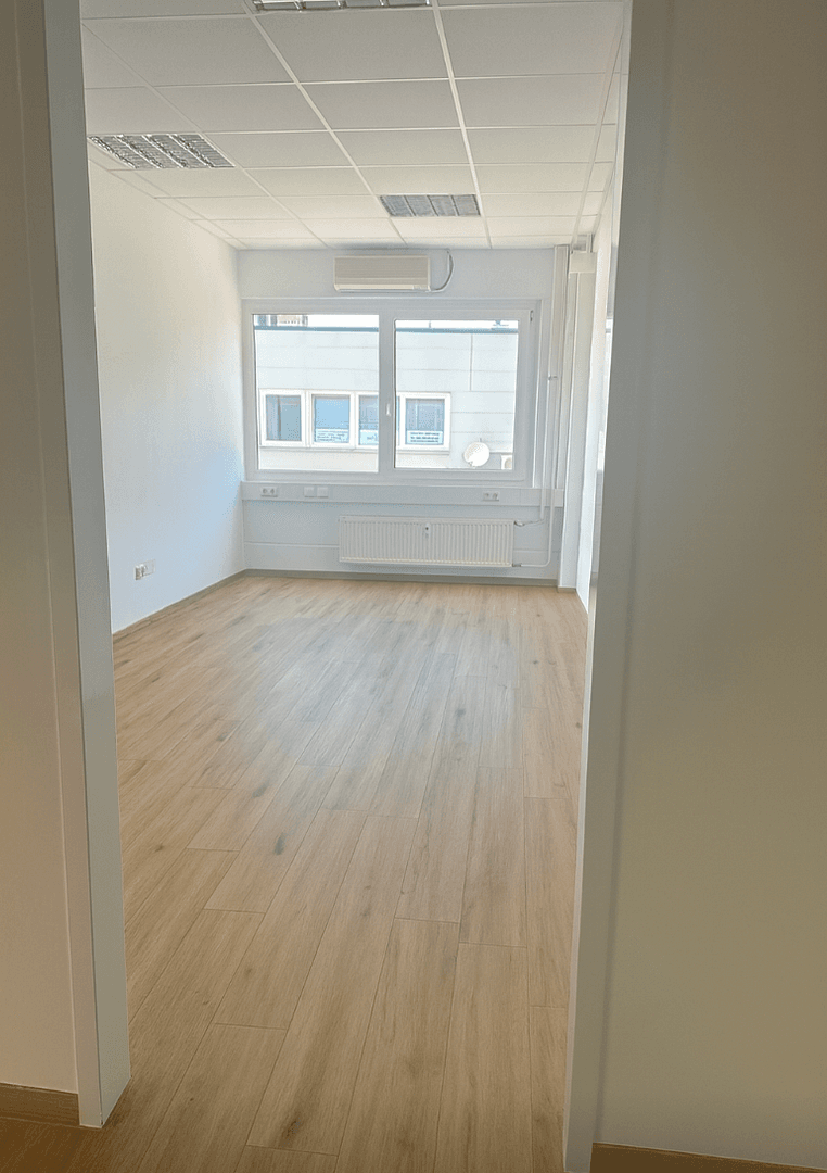 Prenájom kancelárie 270 m², Augsburg, Bavorsko Prenájom kancelárie 270 m², Augsburg, Bavorsko