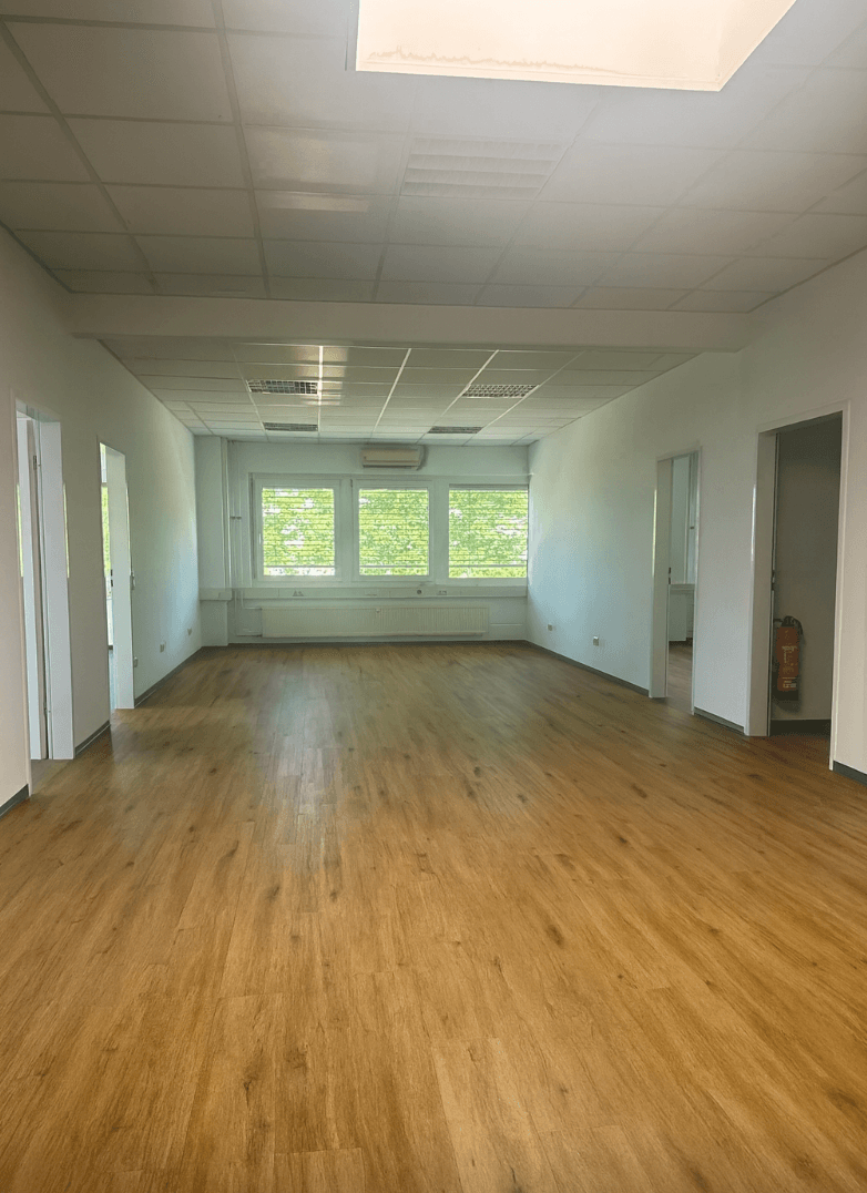 Prenájom kancelárie 270 m², Augsburg, Bavorsko Prenájom kancelárie 270 m², Augsburg, Bavorsko