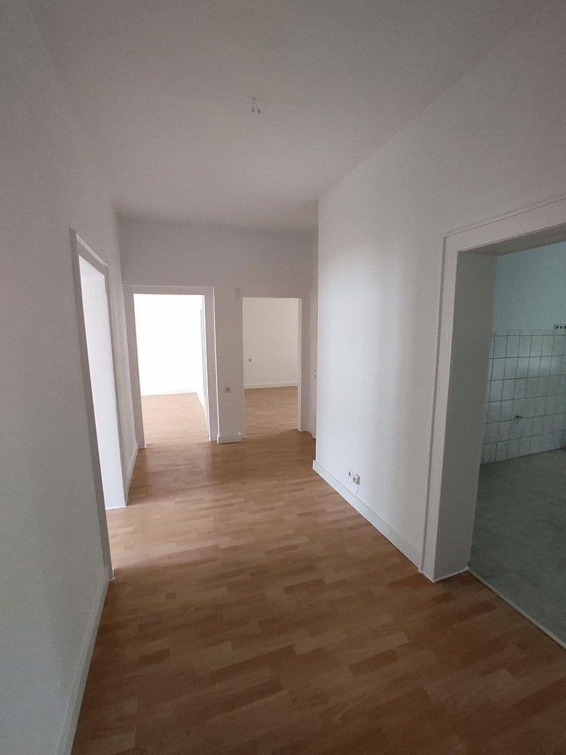 Predaj bytu 3-izbový 90 m², Hufelandstraße 34, Essen, Severné Porýnie - Westfálsko Predaj bytu 3-izbový 90 m², Hufelandstraße 34, Essen, Severné Porýnie - Westfálsko