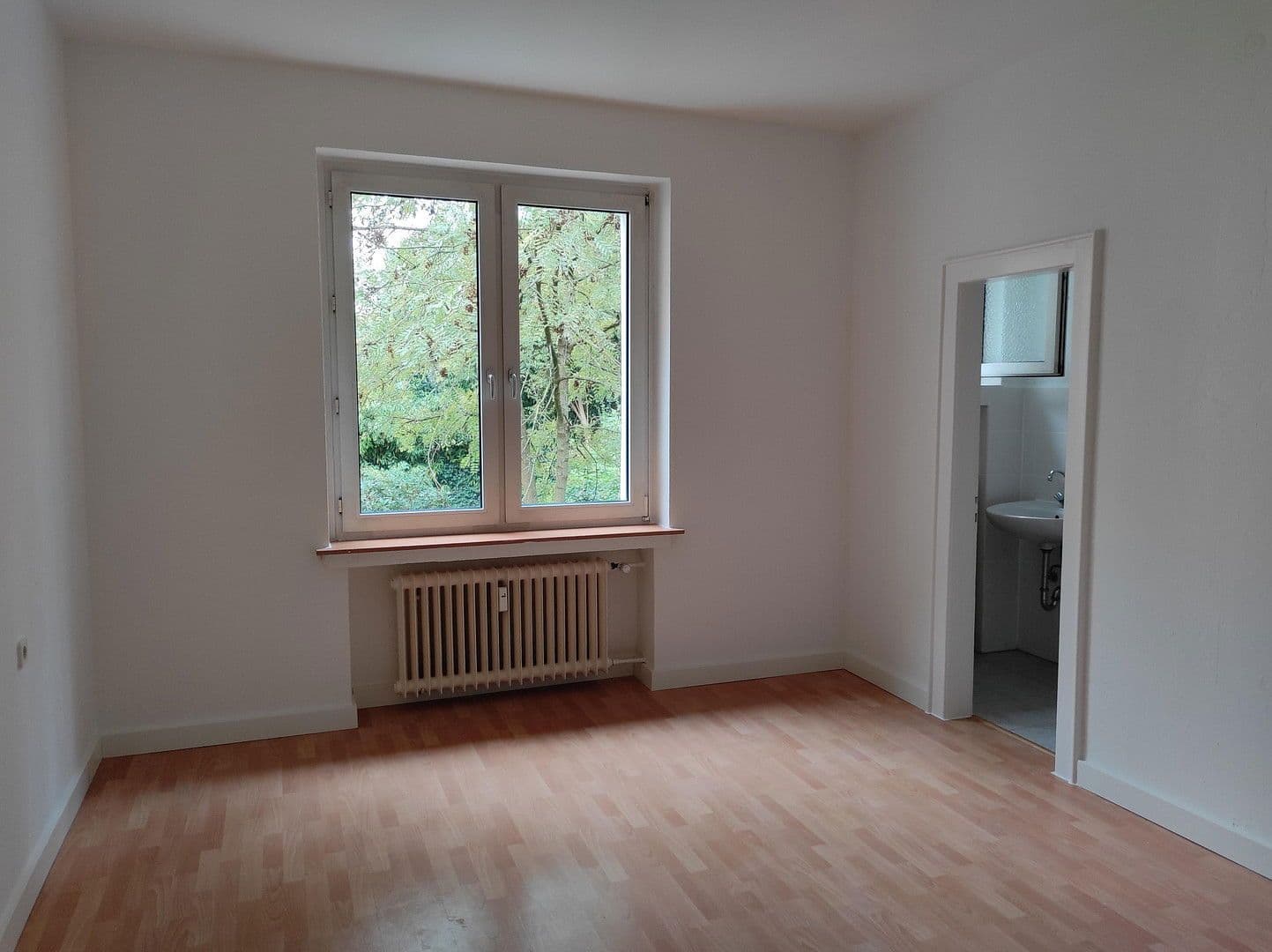 Predaj bytu 3-izbový 90 m², Hufelandstraße 34, Essen, Severné Porýnie - Westfálsko Predaj bytu 3-izbový 90 m², Hufelandstraße 34, Essen, Severné Porýnie - Westfálsko