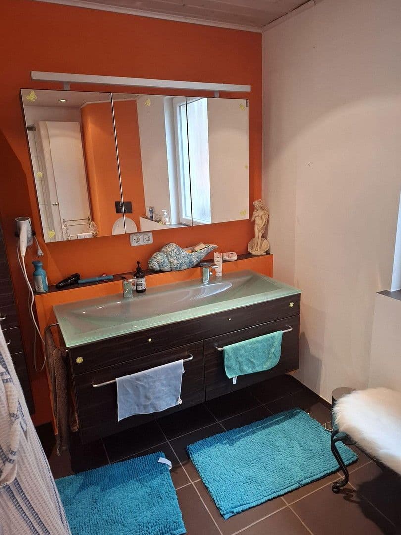 Predaj domu 160 m², pozemek 100 m², Kulmbach, Bavorsko Predaj domu 160 m², pozemek 100 m², Kulmbach, Bavorsko