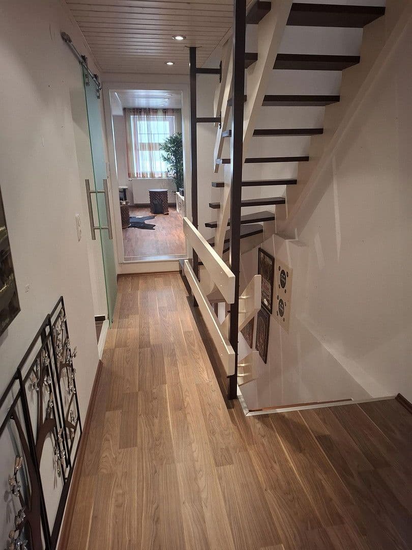 Predaj domu 160 m², pozemek 100 m², Kulmbach, Bavorsko Predaj domu 160 m², pozemek 100 m², Kulmbach, Bavorsko