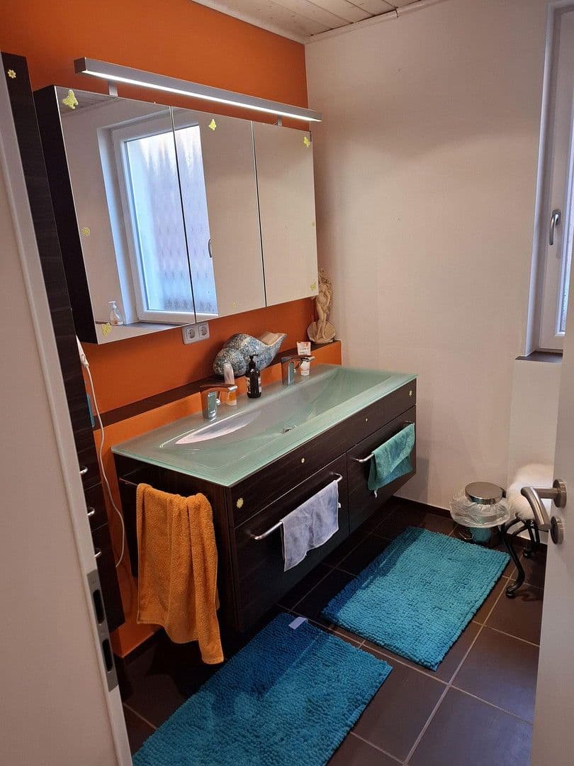 Predaj domu 160 m², pozemek 100 m², Kulmbach, Bavorsko Predaj domu 160 m², pozemek 100 m², Kulmbach, Bavorsko