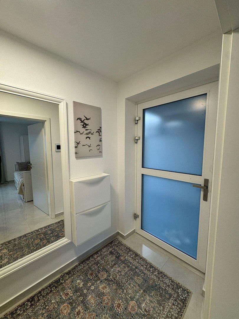 Prenájom bytu 1-izbový 33 m², Leverkusen, Severné Porýnie - Westfálsko Prenájom bytu 1-izbový 33 m², Leverkusen, Severné Porýnie - Westfálsko