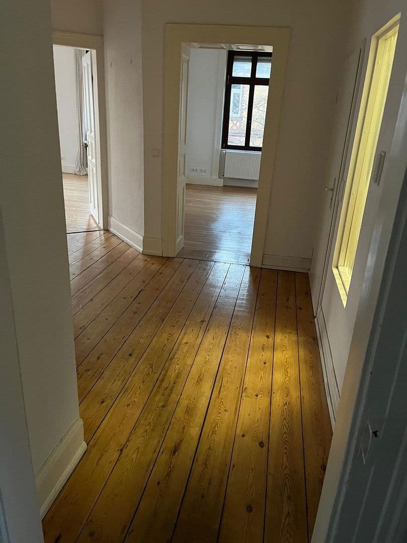 Prenájom bytu 4-izbový 89 m², Wiesbaden, Hesensko Prenájom bytu 4-izbový 89 m², Wiesbaden, Hesensko