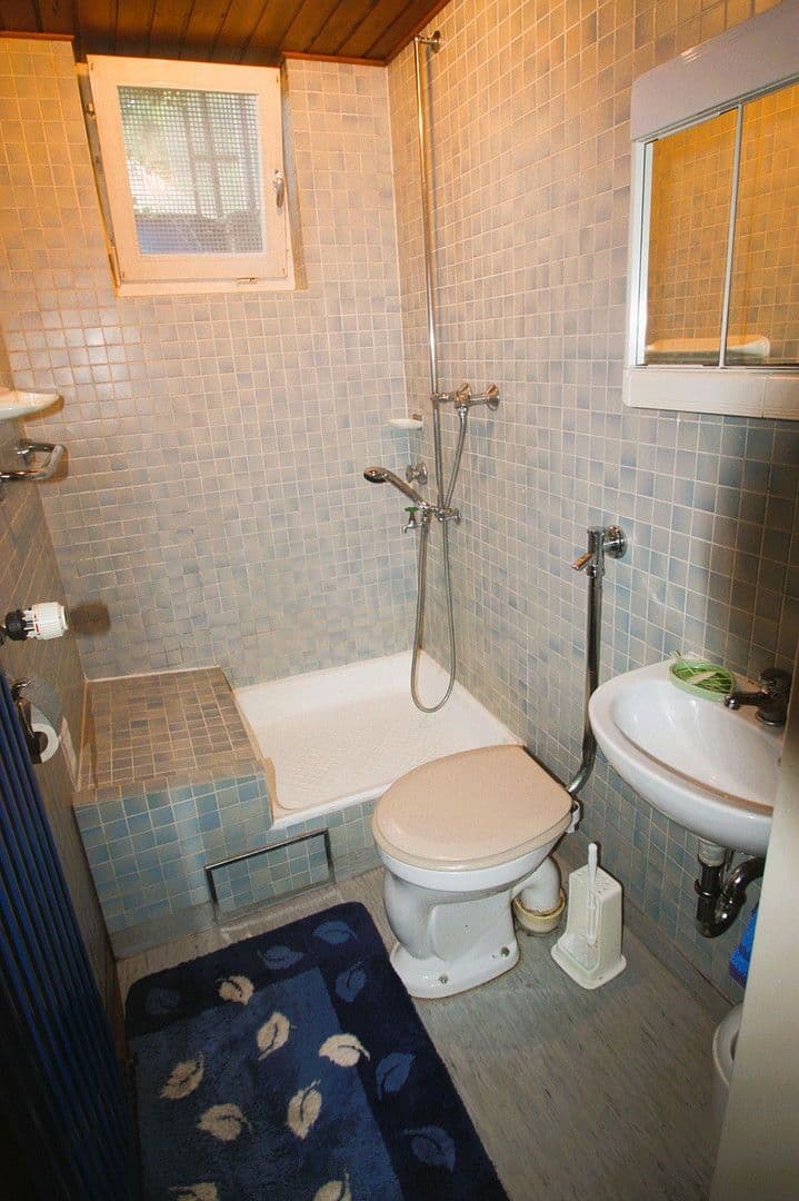 Predaj domu 235 m², pozemek 552 m², Wolfskehle, Kulmbach, Bavorsko Predaj domu 235 m², pozemek 552 m², Wolfskehle, Kulmbach, Bavorsko