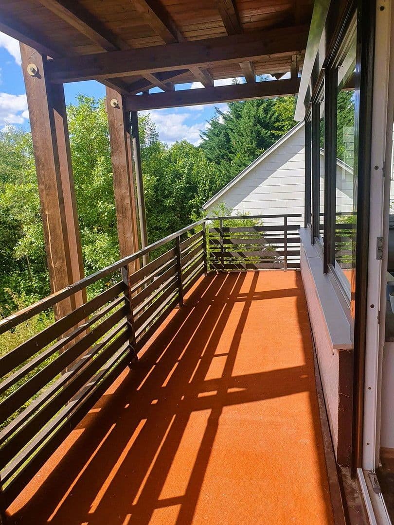 Predaj domu 235 m², pozemek 552 m², Wolfskehle, Kulmbach, Bavorsko Predaj domu 235 m², pozemek 552 m², Wolfskehle, Kulmbach, Bavorsko