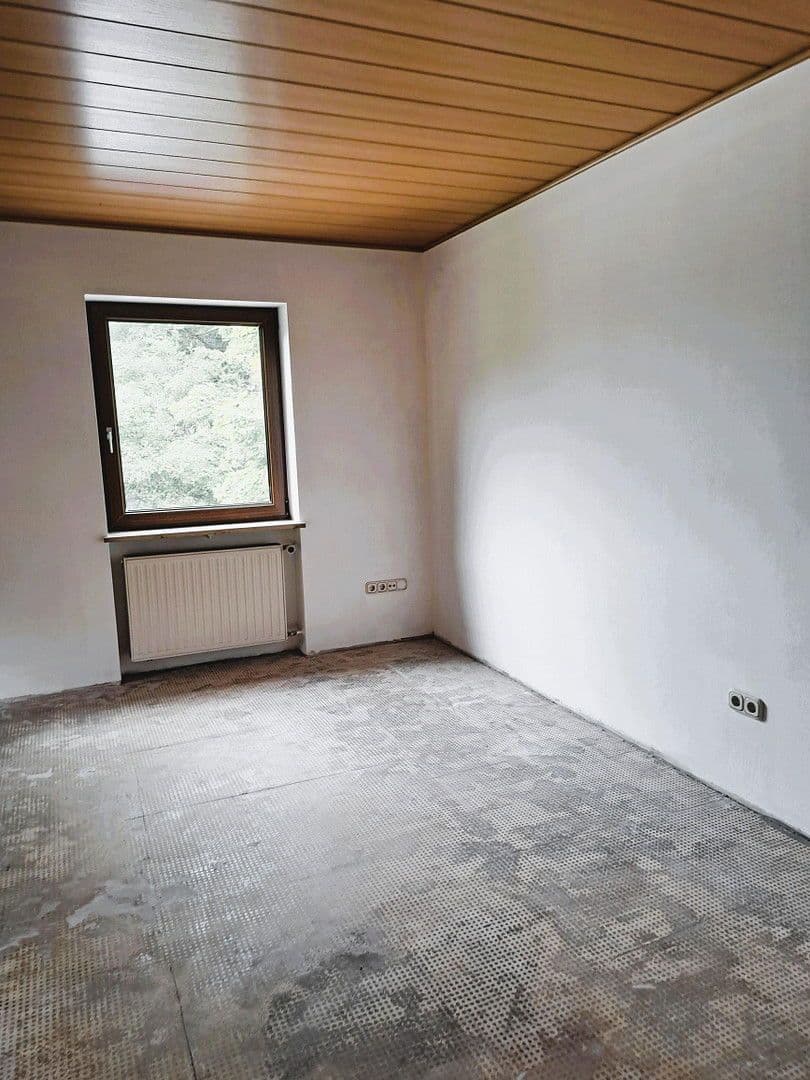 Predaj domu 235 m², pozemek 552 m², Wolfskehle, Kulmbach, Bavorsko Predaj domu 235 m², pozemek 552 m², Wolfskehle, Kulmbach, Bavorsko