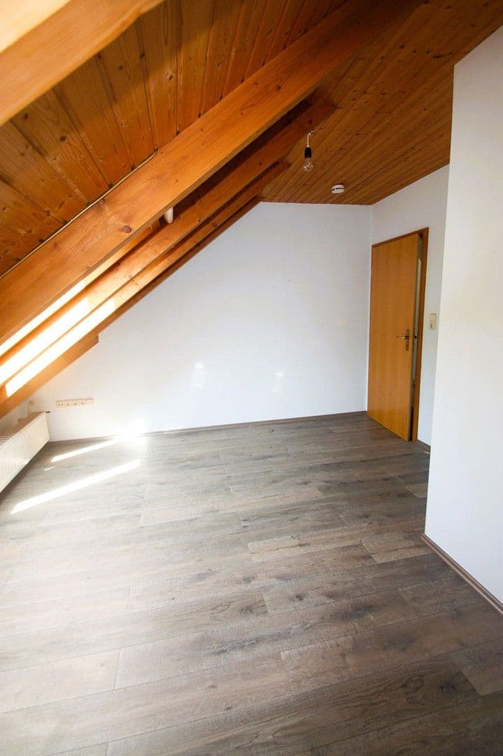 Predaj domu 235 m², pozemek 552 m², Wolfskehle, Kulmbach, Bavorsko Predaj domu 235 m², pozemek 552 m², Wolfskehle, Kulmbach, Bavorsko