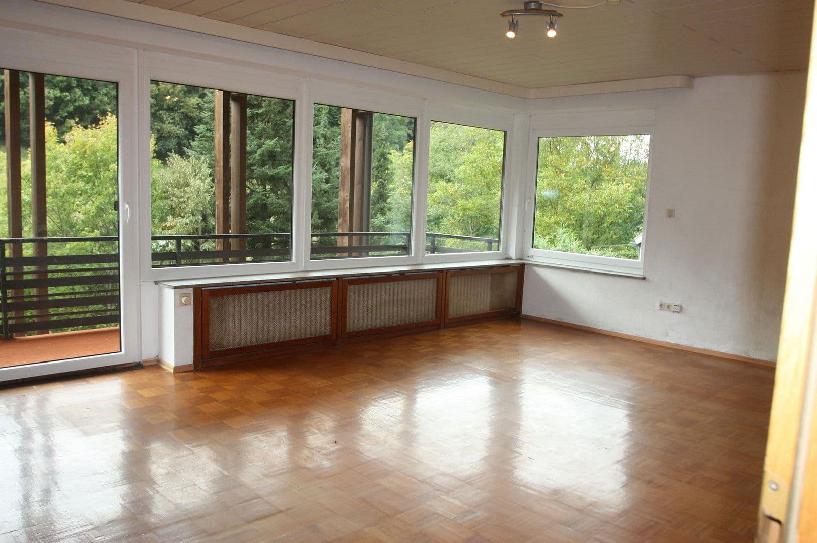 Predaj domu 235 m², pozemek 552 m², Wolfskehle, Kulmbach, Bavorsko Predaj domu 235 m², pozemek 552 m², Wolfskehle, Kulmbach, Bavorsko