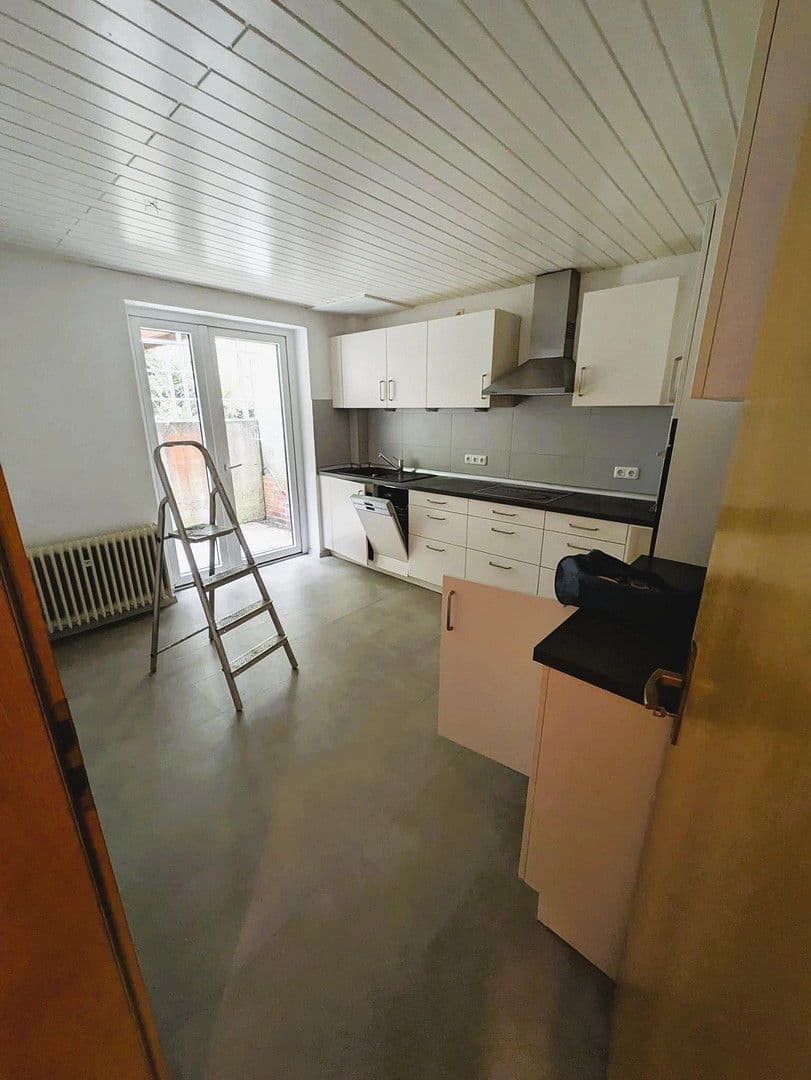 Predaj domu 235 m², pozemek 552 m², Wolfskehle, Kulmbach, Bavorsko Predaj domu 235 m², pozemek 552 m², Wolfskehle, Kulmbach, Bavorsko