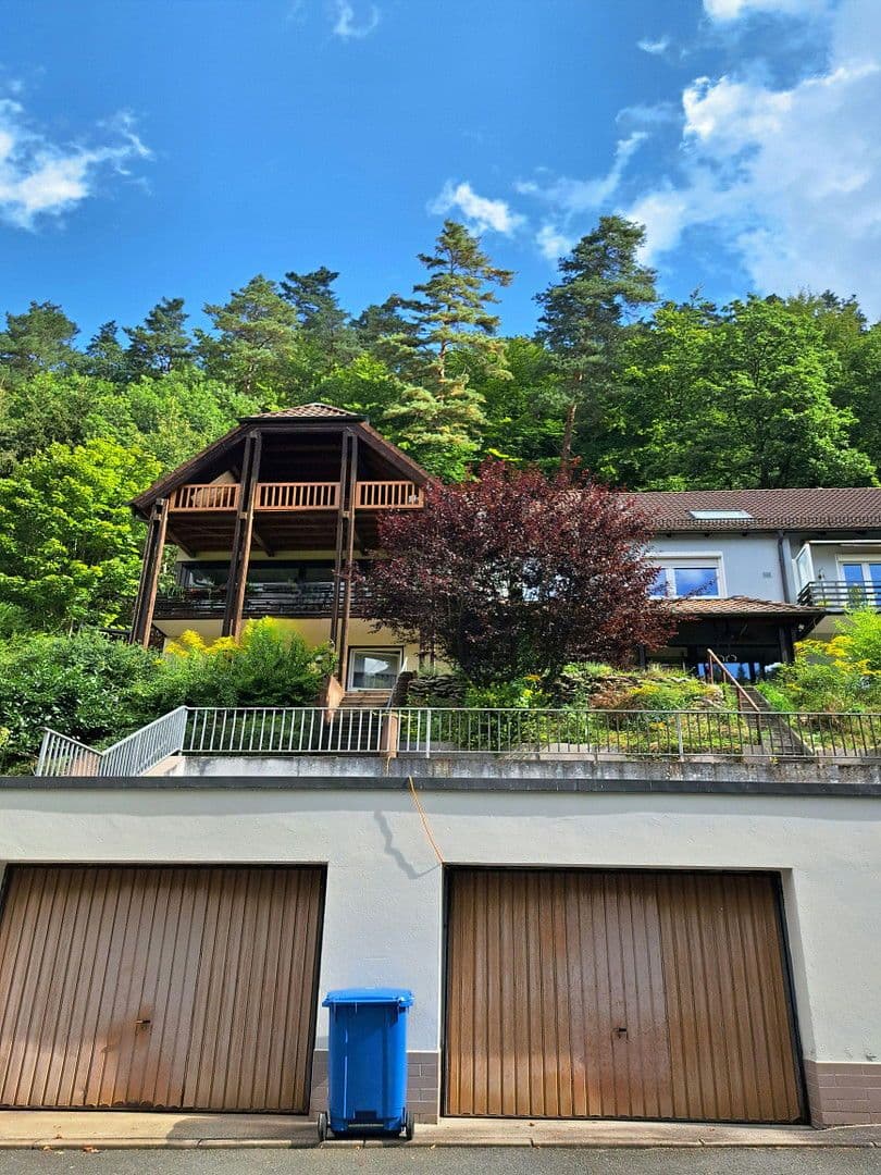 Predaj domu 235 m², pozemek 552 m², Wolfskehle, Kulmbach, Bavorsko Predaj domu 235 m², pozemek 552 m², Wolfskehle, Kulmbach, Bavorsko