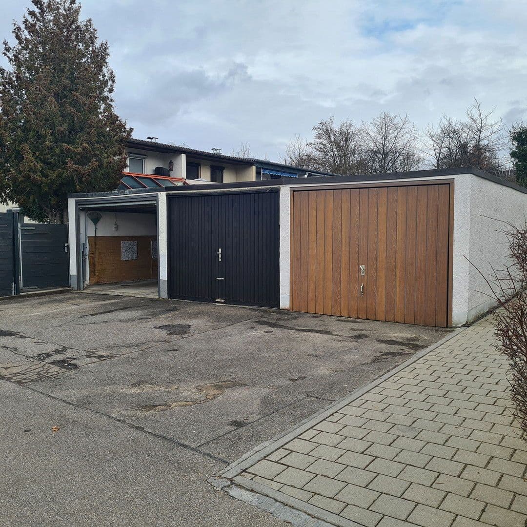 Predaj domu 90 m², pozemek 197 m², Hauffstraße 48/1, Pfullingen, Bádensko-Wurttembersko Predaj domu 90 m², pozemek 197 m², Hauffstraße 48/1, Pfullingen, Bádensko-Wurttembersko