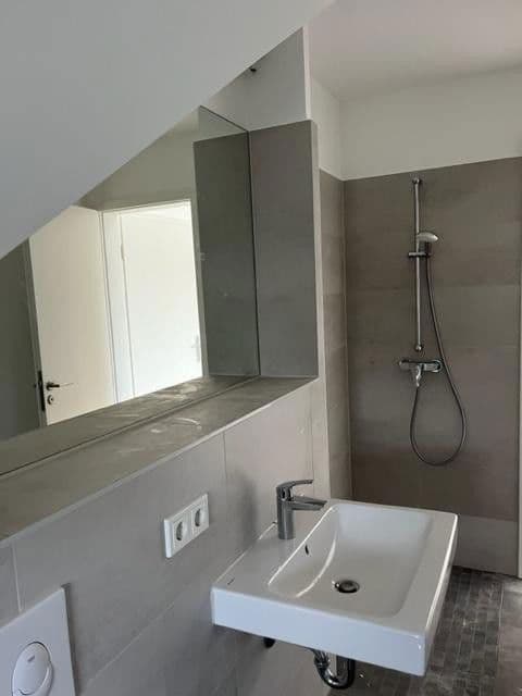 Prenájom bytu 2-izbový 60 m², Mittenwalde, Brandenbursko Prenájom bytu 2-izbový 60 m², Mittenwalde, Brandenbursko