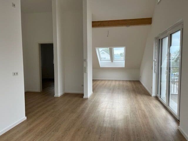 Prenájom bytu 2-izbový 60 m², Mittenwalde, Brandenbursko Prenájom bytu 2-izbový 60 m², Mittenwalde, Brandenbursko