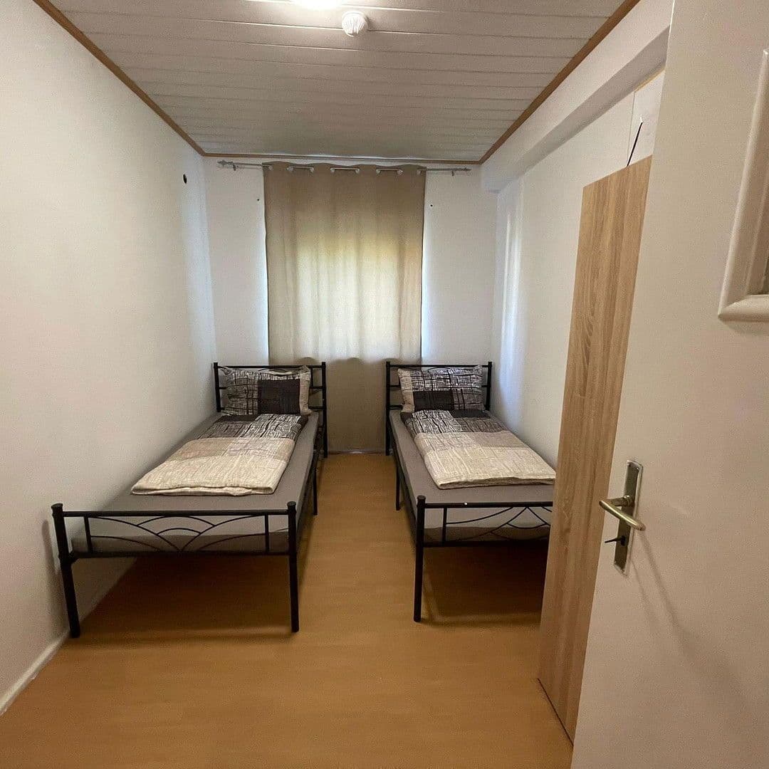 Prenájom domu 400 m², pozemek 500 m², Fresing, Bavorsko Prenájom domu 400 m², pozemek 500 m², Fresing, Bavorsko