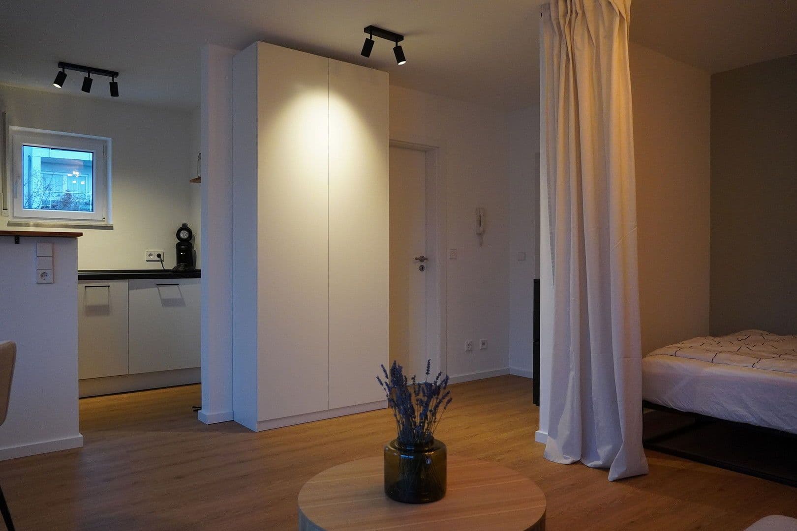 Prenájom bytu 1-izbový 29 m², Schanzstr. 63, Reutlingen, Bádensko-Wurttembersko Prenájom bytu 1-izbový 29 m², Schanzstr. 63, Reutlingen, Bádensko-Wurttembersko