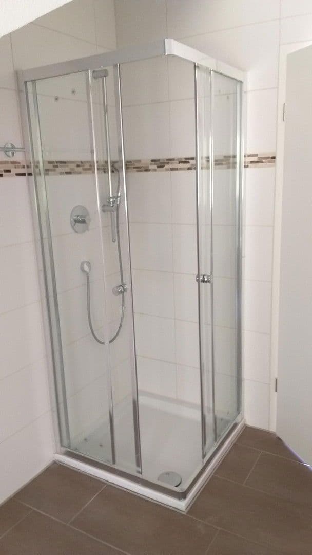 Prenájom bytu 3-izbový 60 m², Schwäbisch Gmünd, Bádensko-Wurttembersko Prenájom bytu 3-izbový 60 m², Schwäbisch Gmünd, Bádensko-Wurttembersko