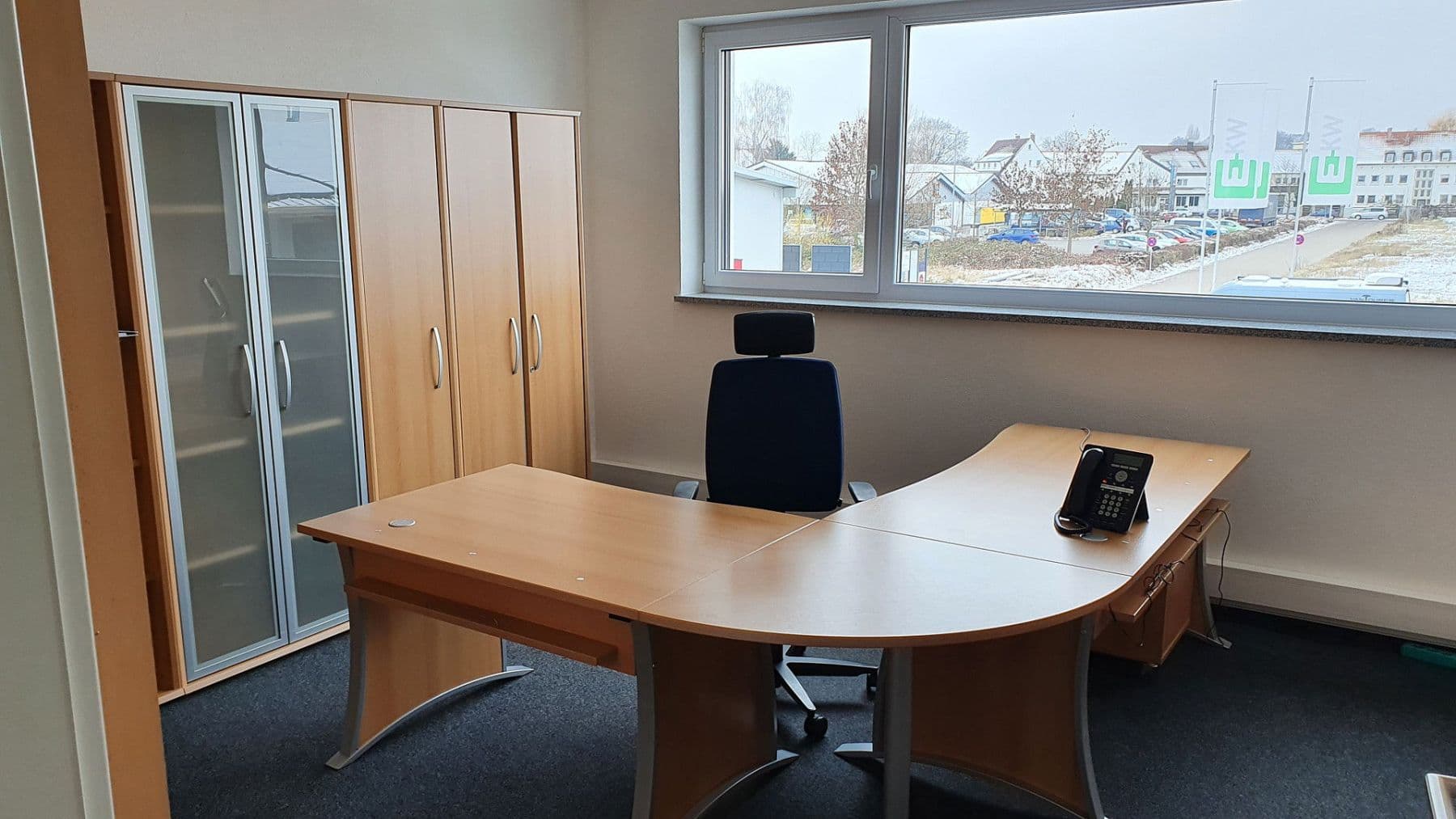 Prenájom kancelárie 345 m², Pfaffenweg 22, Neu-Ulm, Bavorsko Prenájom kancelárie 345 m², Pfaffenweg 22, Neu-Ulm, Bavorsko