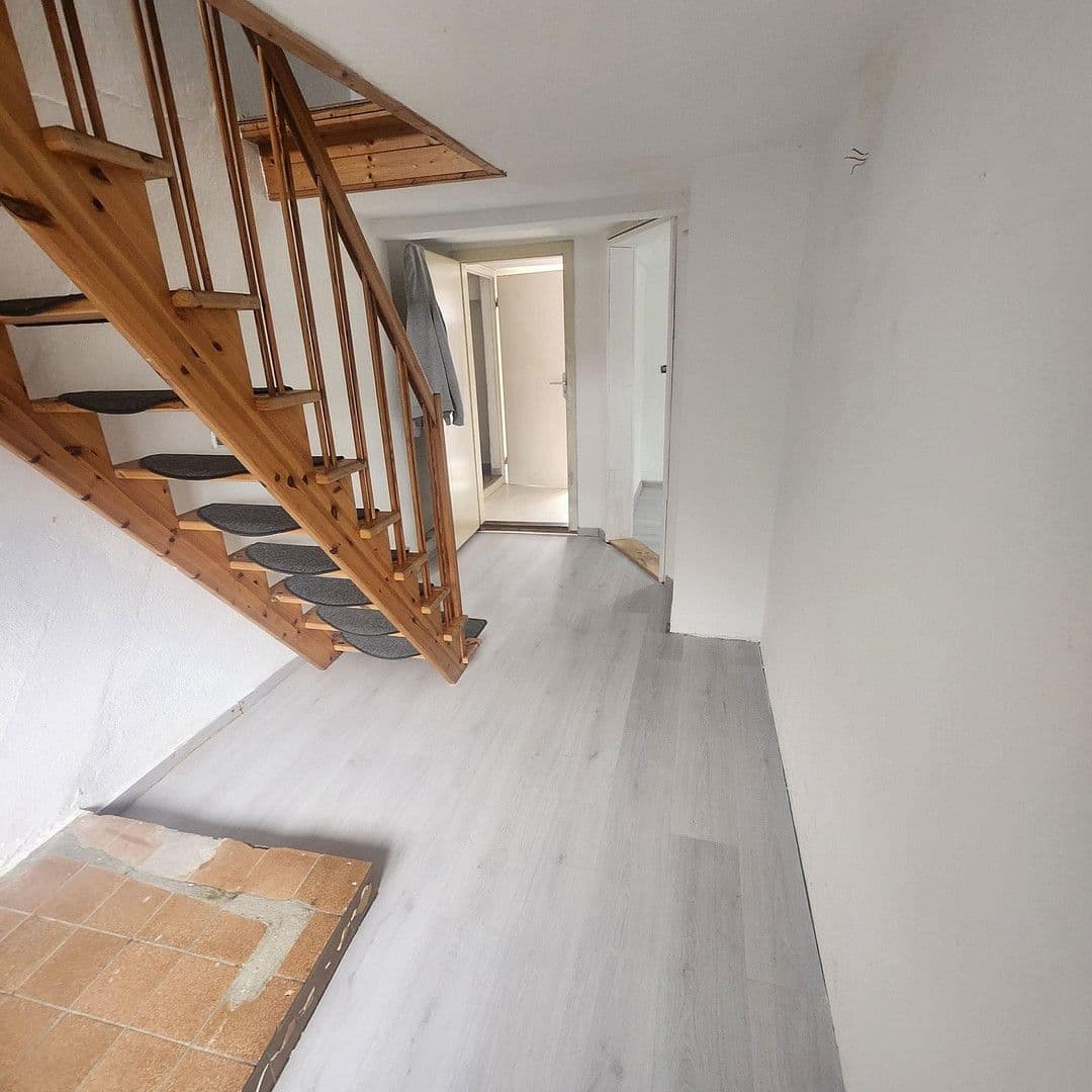 Prenájom domu 90 m², pozemek 370 m², Muldenthalstraße 17b, Großschirma, Sasko Prenájom domu 90 m², pozemek 370 m², Muldenthalstraße 17b, Großschirma, Sasko