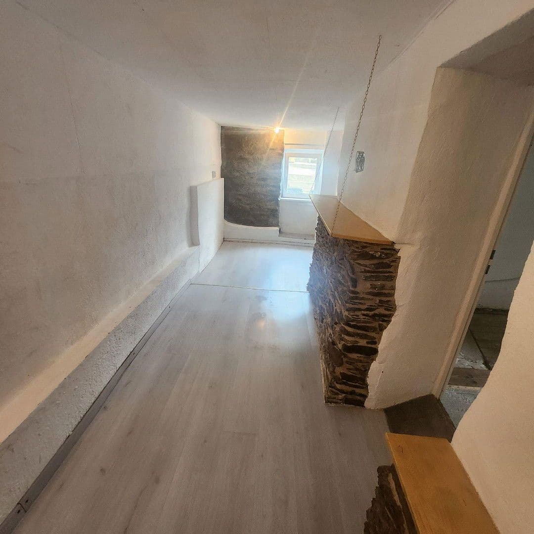 Prenájom domu 90 m², pozemek 370 m², Muldenthalstraße 17b, Großschirma, Sasko Prenájom domu 90 m², pozemek 370 m², Muldenthalstraße 17b, Großschirma, Sasko