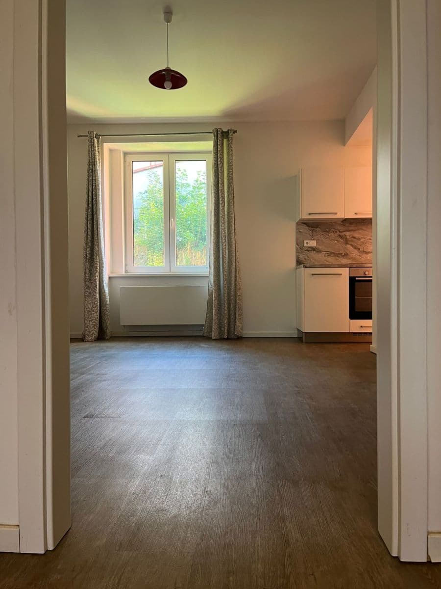 Prenájom bytu 2-izbový 52 m², Čs. armády, Příbram, Středočeský kraj Prenájom bytu 2-izbový 52 m², Čs. armády, Příbram, Středočeský kraj