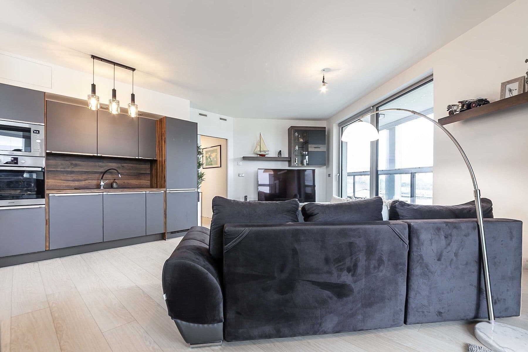 Predaj bytu 3-izbový 112 m², Kurta Konráda, Praha, Praha Predaj bytu 3-izbový 112 m², Kurta Konráda, Praha, Praha